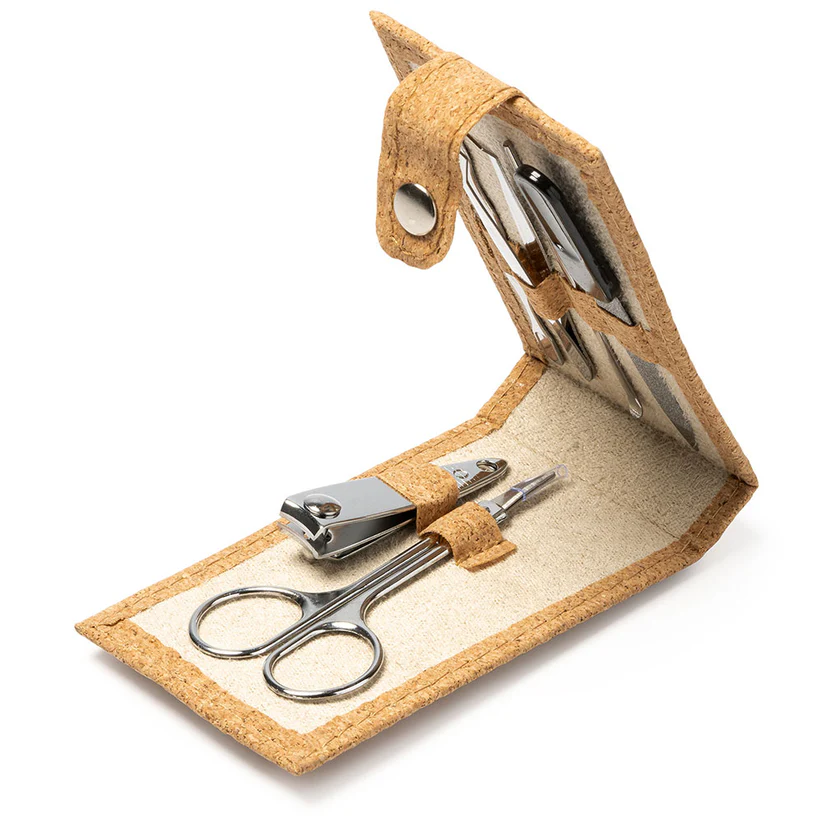 Set manichiură din plută – trusă compactă cu accesorii, ideală pentru călătorii